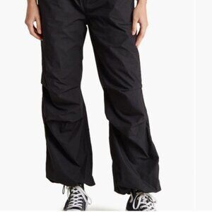 Womens Size L Abound Parachute Pants
